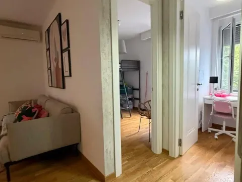 Prodaja, trosoban stan, 68m², Centar, Podgorica - image 3
