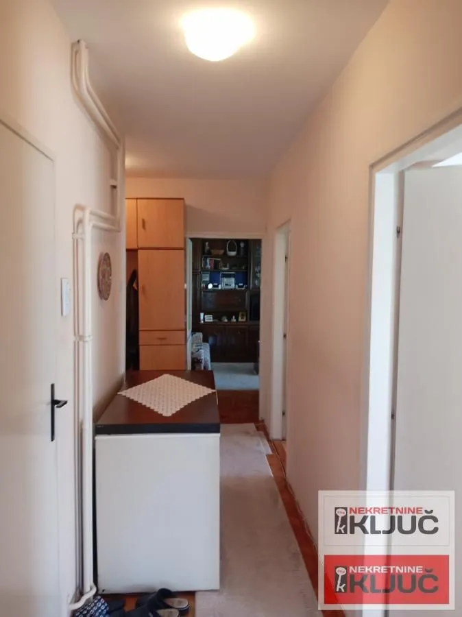 Prodaja, trosoban stan, 71m², Kej, Novi Sad Sve Podlokacije