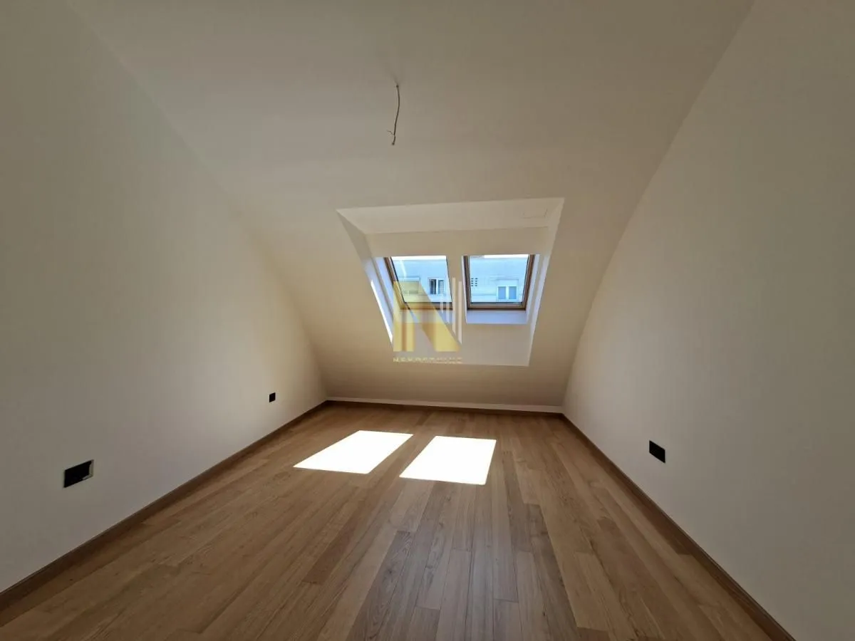Prodaja, stan, 137m², Grbavica, Novi Sad Sve Podlokacije