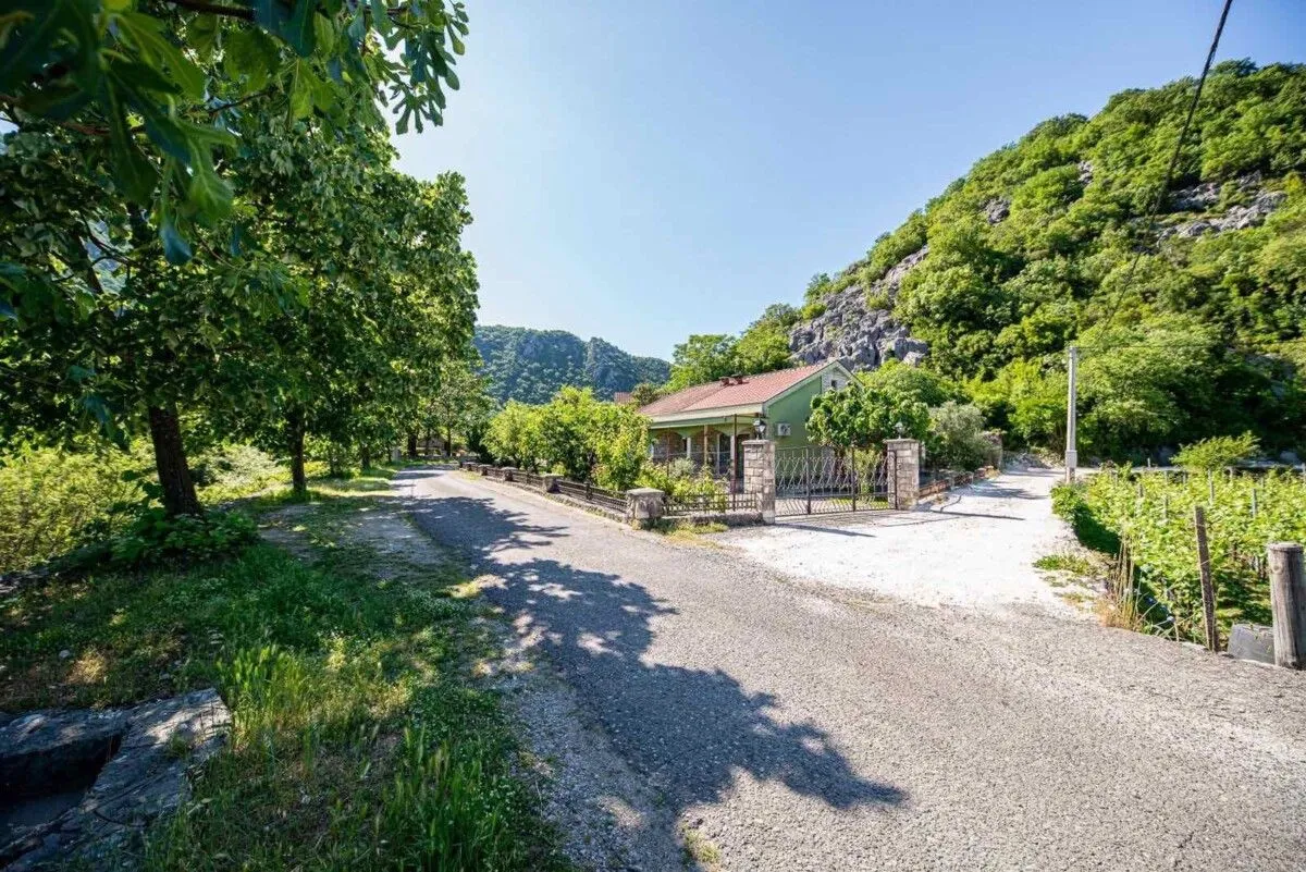 Prodaja, kuća, 90m², Virpazar, Bar