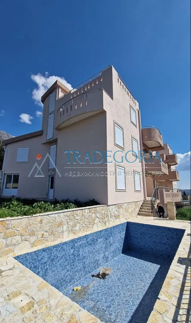 Prodaja, kuća, 150m², Dobra Voda, Bar