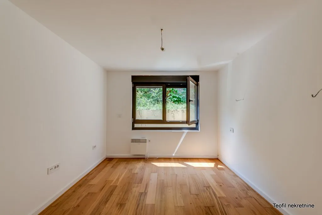Prodaja, trosoban stan, 88m², Palilula, Niš