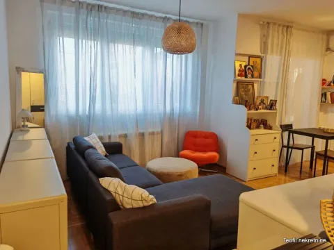 Sale, one bedroom apartment, 34m², Severni Bulevar, Zvezdara Sve Podlokacije - image 2