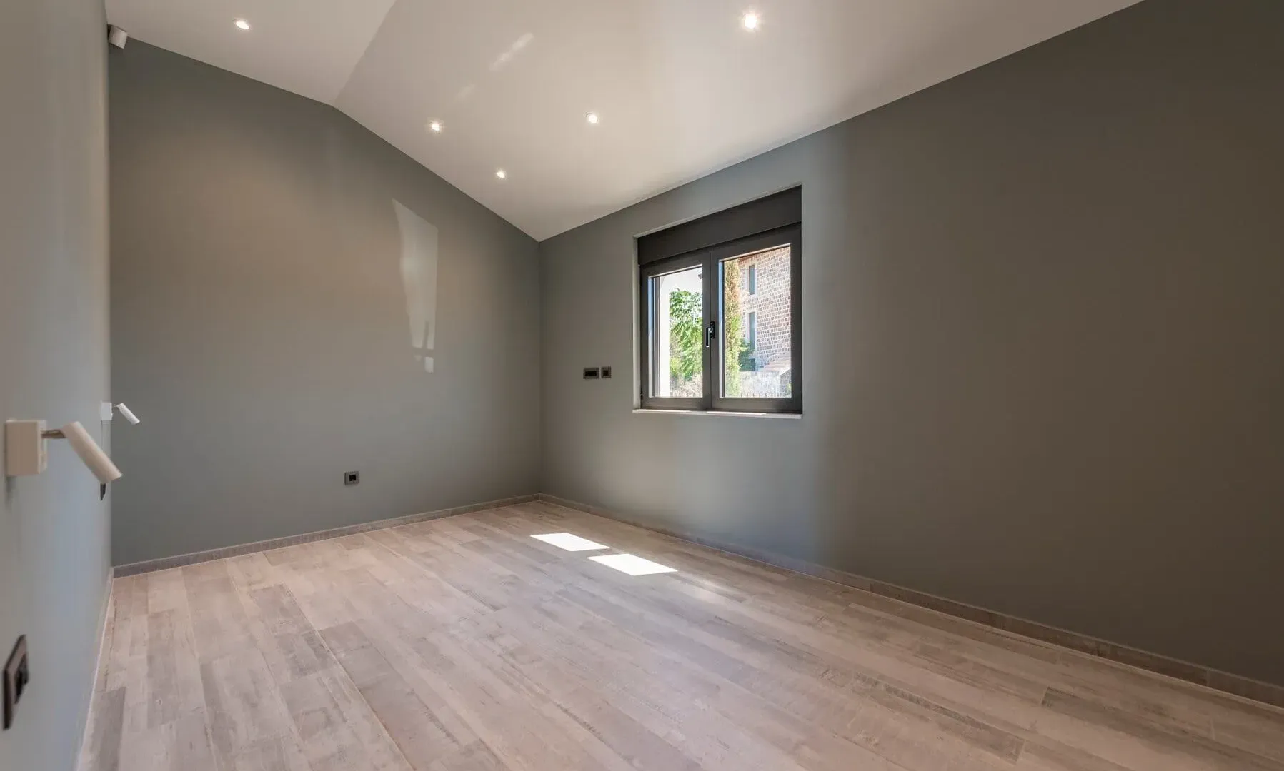 Prodaja, kuća, 558m², Tivat, Crna Gora