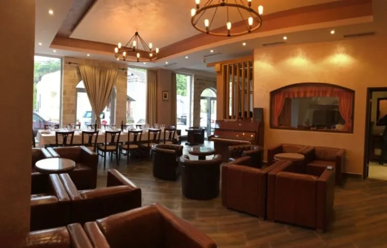 Sale, office space, 96m², Rijeka Crnojevića, Cetinje