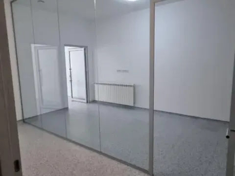 Sale, office space, 143m², Vračar Hram, Vračar Sve Podlokacije - image 17