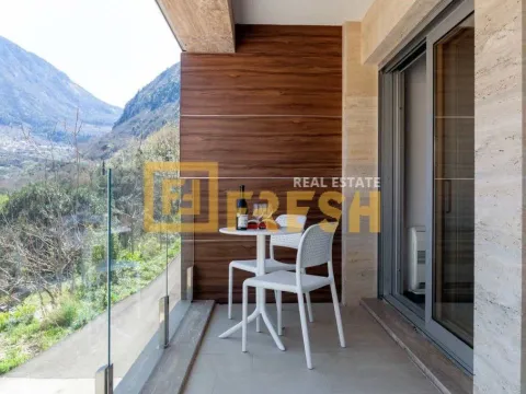 Prodaja, jednosoban stan, 64m², Kotor, Crna Gora - image 8