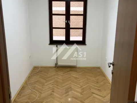 Rent, one bedroom apartment, 38m², Sajam, Novi Sad Sve Podlokacije - image 3