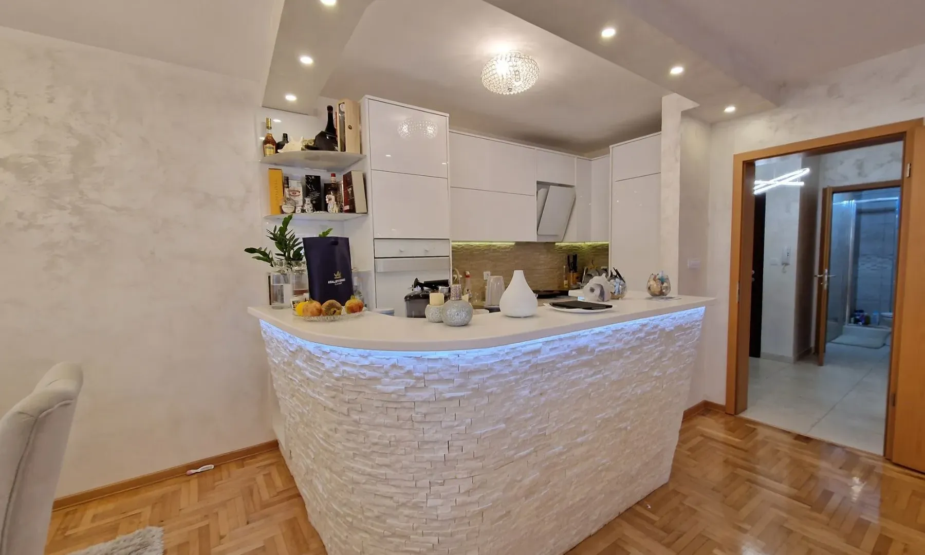Sale, two bedroom apartment, 90m², Budva, Crna Gora