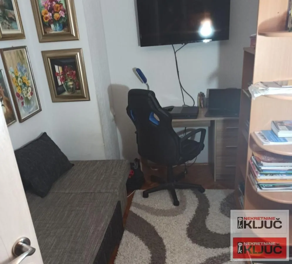 Prodaja, dvosoban stan, 56m², Bulevar Oslobodjenja, Novi Sad Sve Podlokacije