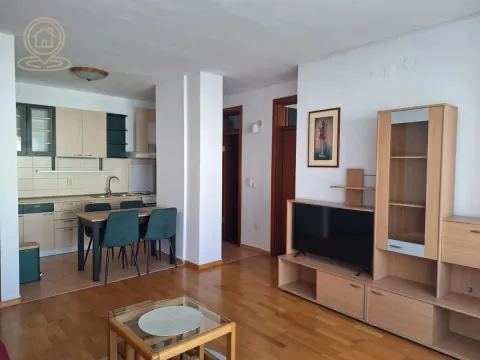 Izdavanje, dvosoban stan, 58m², Centar, Novi Sad - image 5