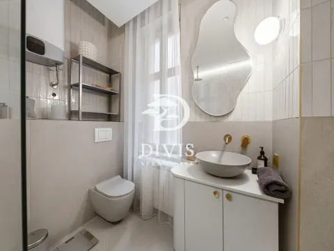 Rent, two bedroom apartment, 70m², Kalenić Pijaca, Vračar Sve Podlokacije - image 13