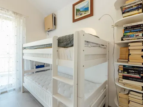 Sale, three bedroom apartment, 172m², Bunovići, Kotor - image 13