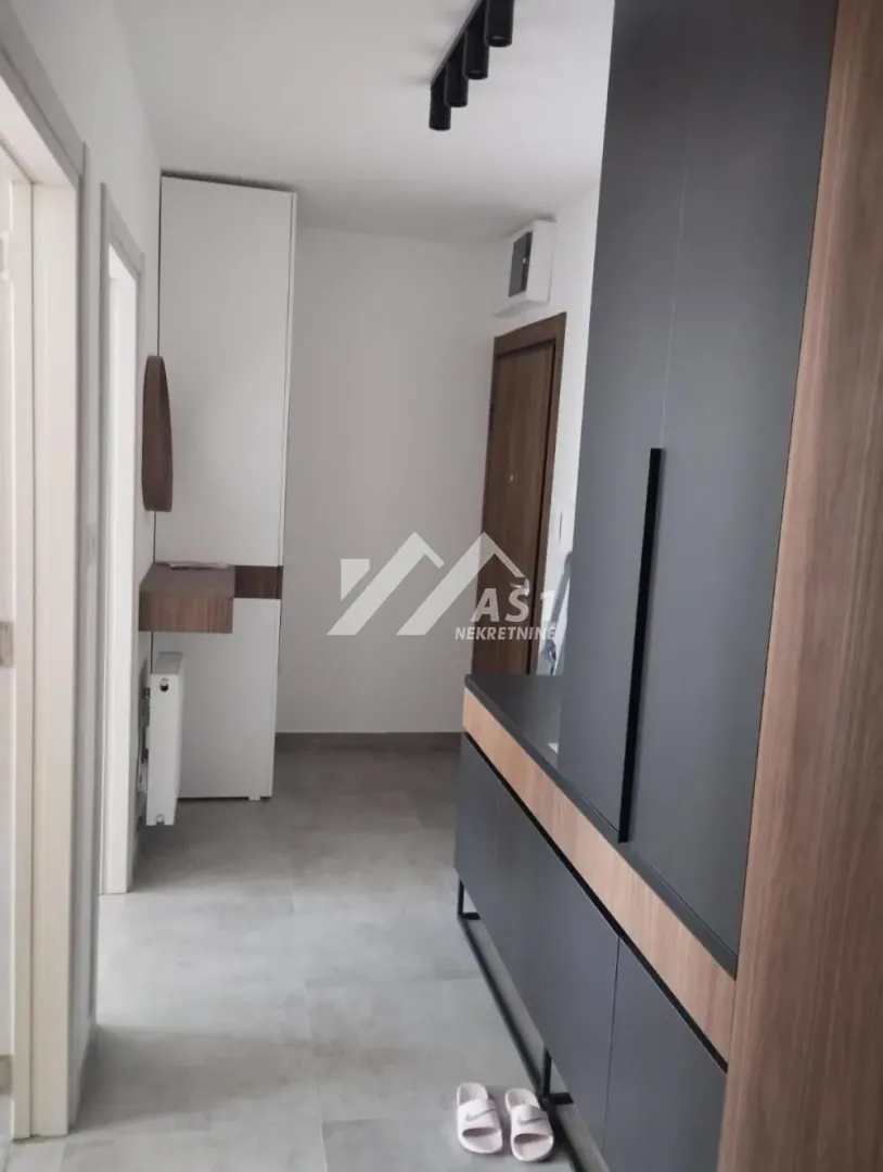 Izdavanje, dvosoban stan, 58m², Telep, Novi Sad Sve Podlokacije