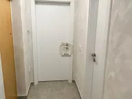 Izdavanje, jednosoban stan, 42m², Tološi, Podgorica - image 6