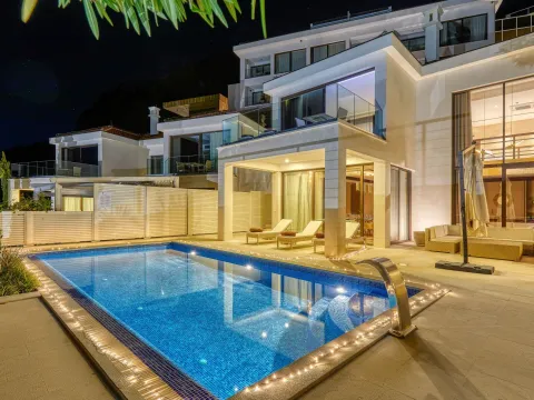 Prodaja, kuća, 435m², Reževići, Budva - image 3