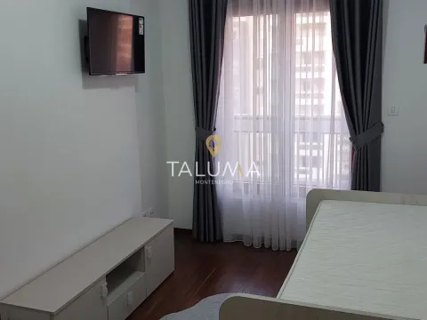 Izdavanje, dvosoban stan, 77m², City Kvart, Podgorica - image 7