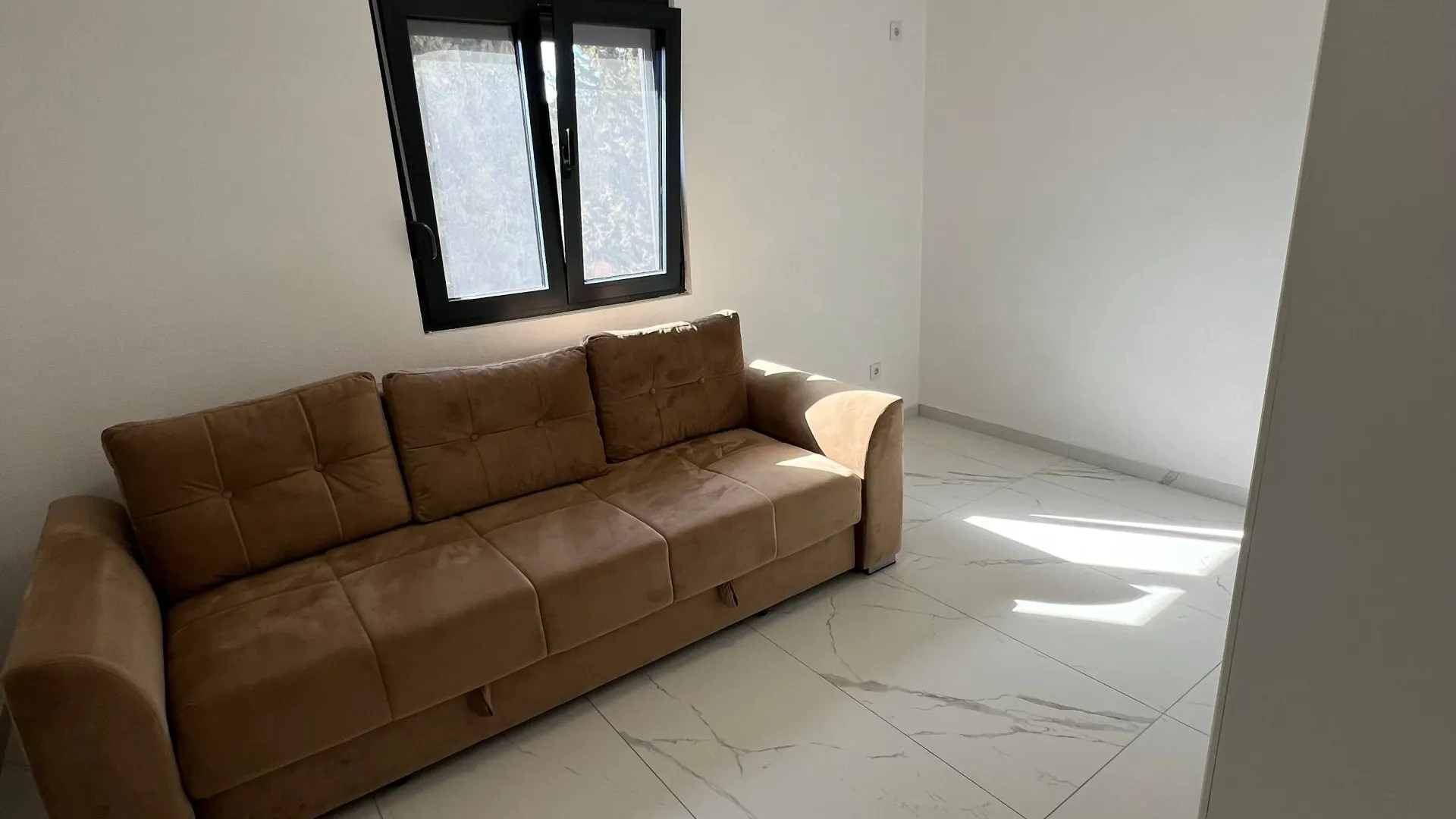 Rent, two bedroom apartment, 75m², Polje, Bar