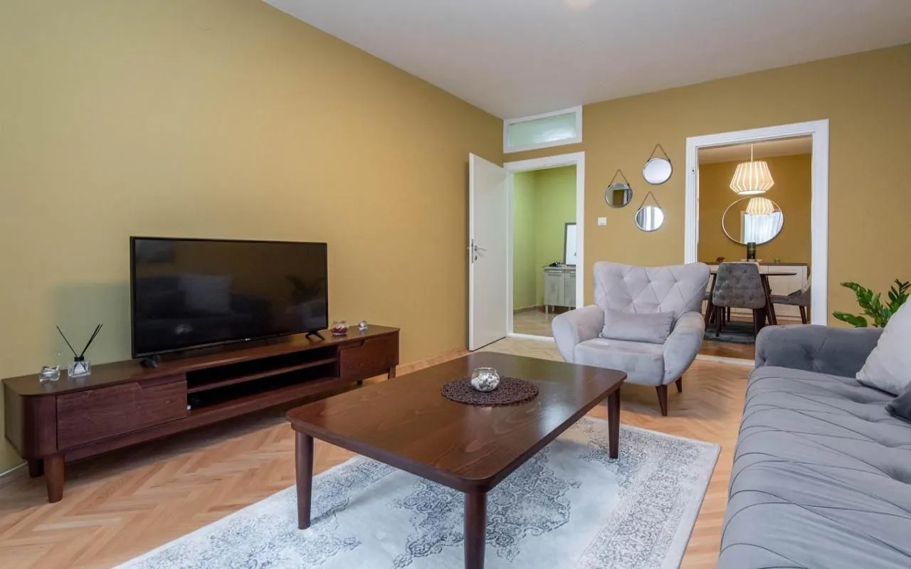 Prodaja, jednosoban stan, 62m², Bar, Crna Gora