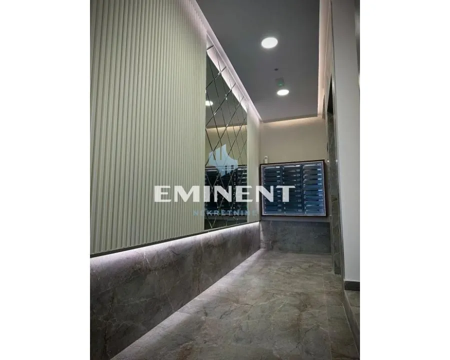 Sale, apartment, 61m², Cvetkova Pijaca, Zvezdara Sve Podlokacije