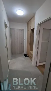 Izdavanje, jednosoban stan, 50m², Central Point, Podgorica - image 7