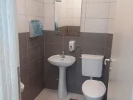 Izdavanje, poslovni prostor, 172m², 1 maj, Podgorica - image 7