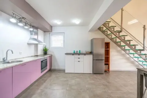 Prodaja, dvosoban stan, 98m², Babilonija, Budva - image 3