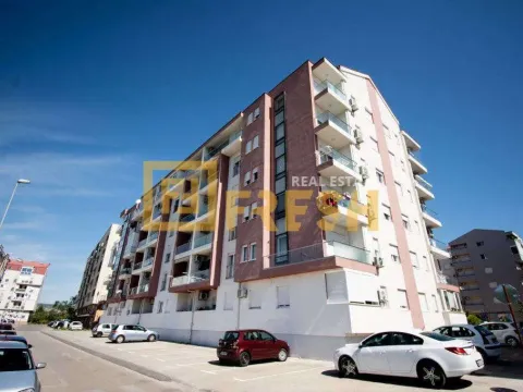 Izdavanje, dvosoban stan, 70m², Ljubović, Podgorica