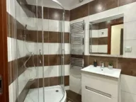 Izdavanje, jednosoban stan, 53m², Centar, Podgorica - image 9