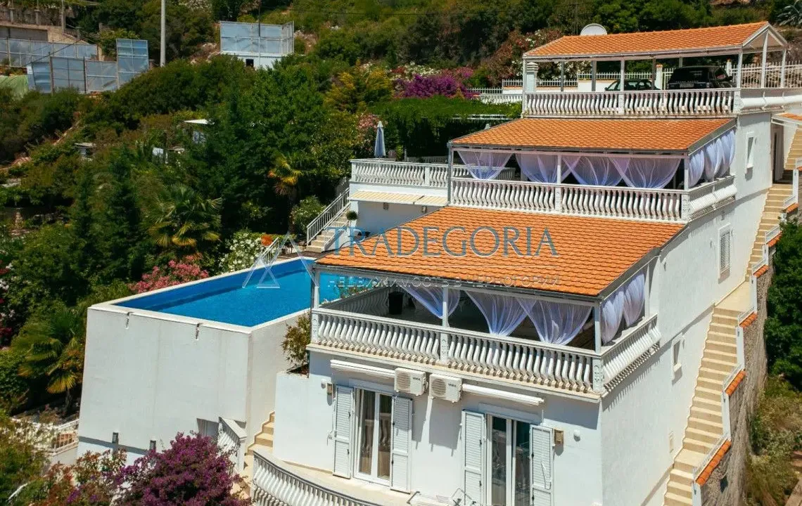 Sale, house, 265m², Dobra Voda, Budva