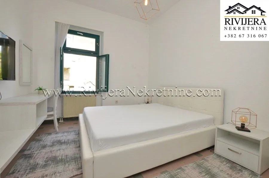 Prodaja, kuća, 90m², Centar, Herceg Novi