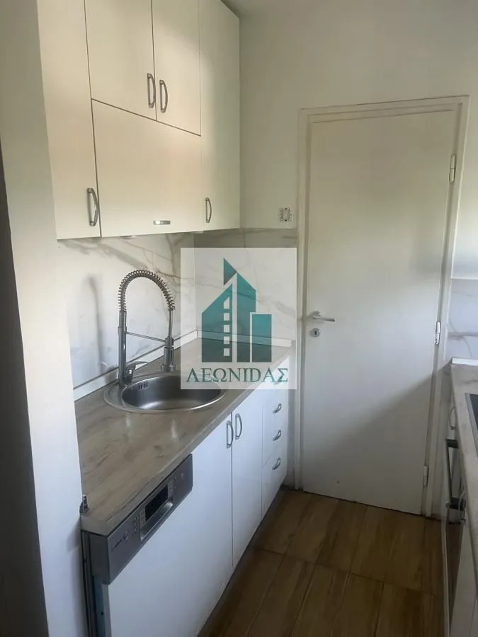 Prodaja, trosoban stan, 73m², Medijana, Niš
