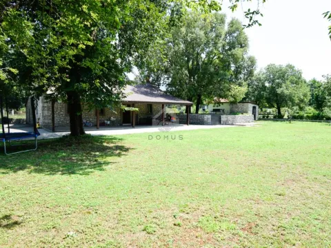 Izdavanje, kuća, 130m², Martinići, Danilovgrad - image 4