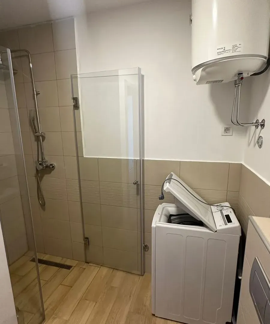 Rent, one bedroom apartment, 48m², Bijeli Do, Budva