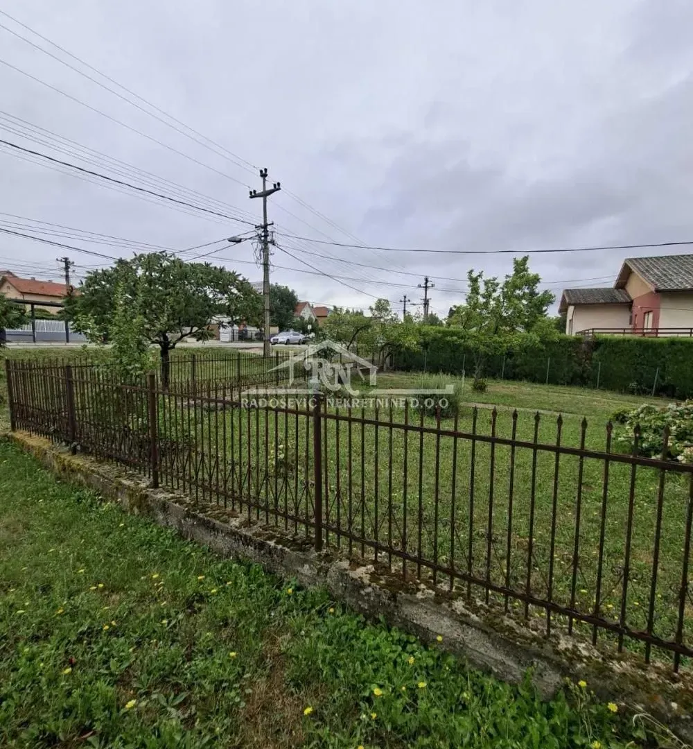 Sale, house, 76m², Čukarica, Beograd