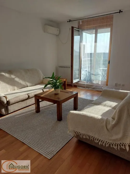 Rent, four bedroom apartment, 95m², Lion, Zvezdara Sve Podlokacije