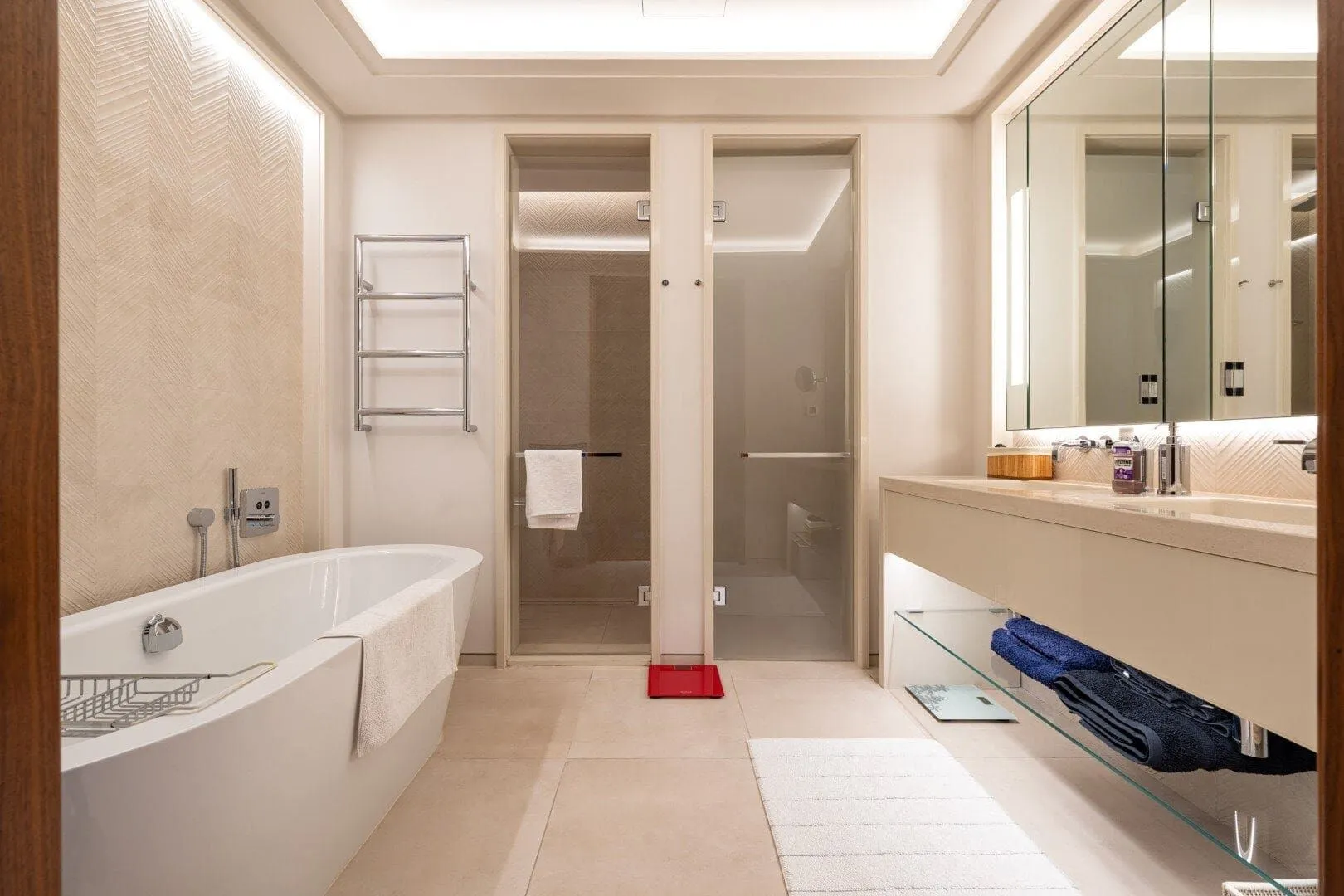 Sale, two bedroom apartment, 175m², Porto Montenegro, Tivat