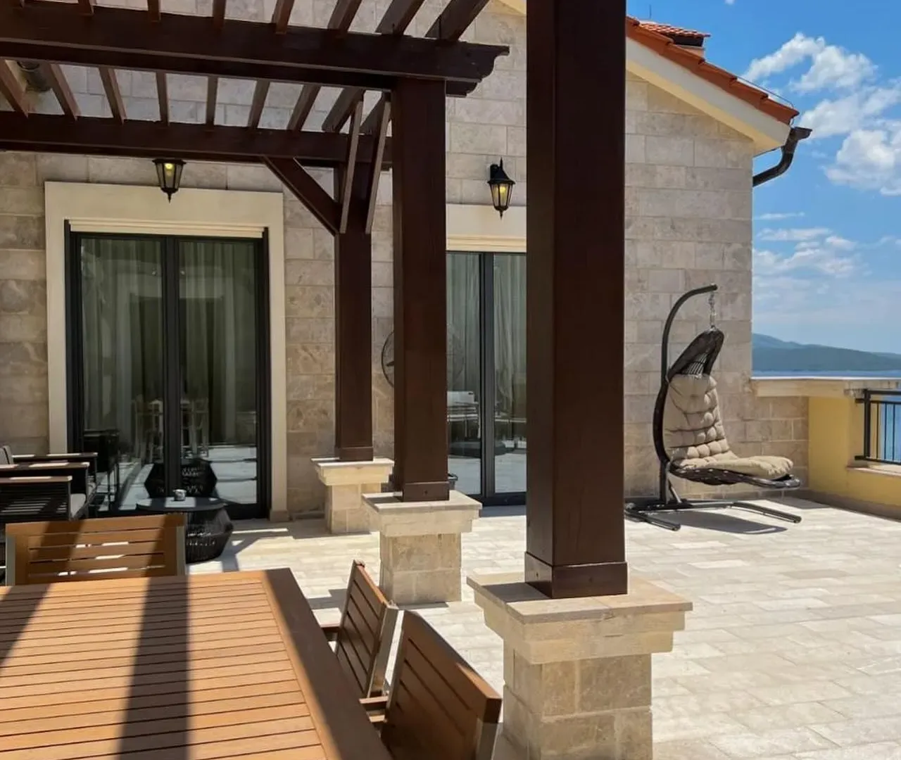 Prodaja, trosoban stan, 290m², Luštica, Tivat