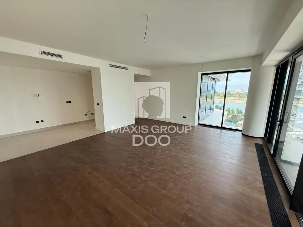 Prodaja, dvosoban stan, 118m², Savski Venac, Beograd
