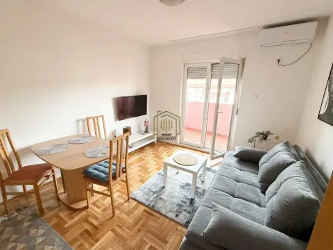 Izdavanje, stan, 28m², Zabjelo, Podgorica - image 1