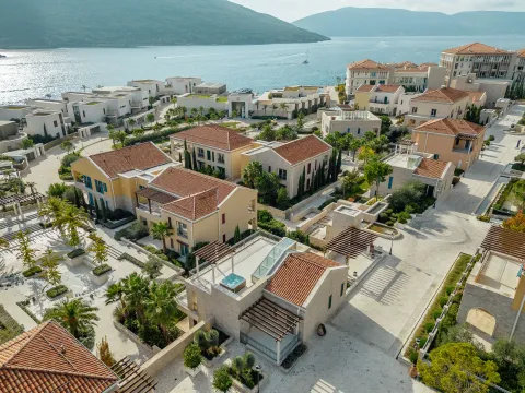 Prodaja, kuća, 325m2, Portonovi, Herceg Novi Prodaja, kuća, 325m2, Portonovi, Herceg Novi