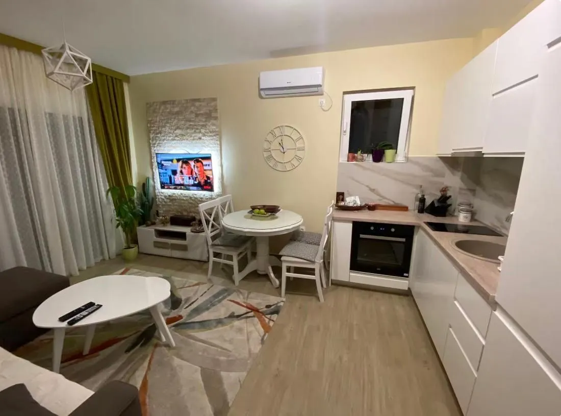 Rent, one bedroom apartment, 45m², Šušanj, Bar