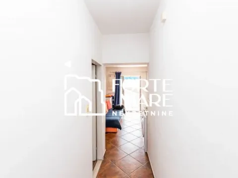 Sale, studio apartment, 30m², Herceg Novi, Crna Gora - image 3