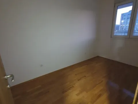 Prodaja, dvosoban stan, 58m², Mišeluk, Petrovaradin - image 10