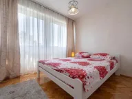 Izdavanje, trosoban stan, 75m², Stara Varoš, Podgorica - image 11
