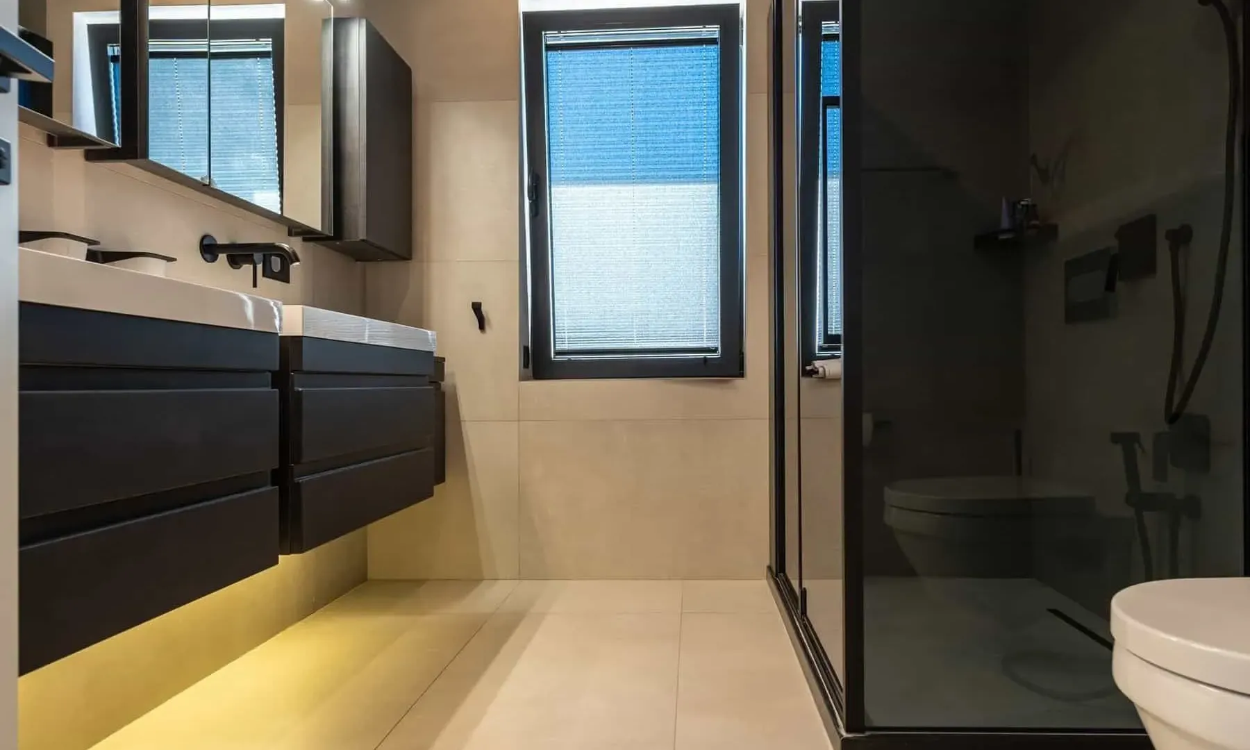 Sale, house, 180m², Kavač, Kotor