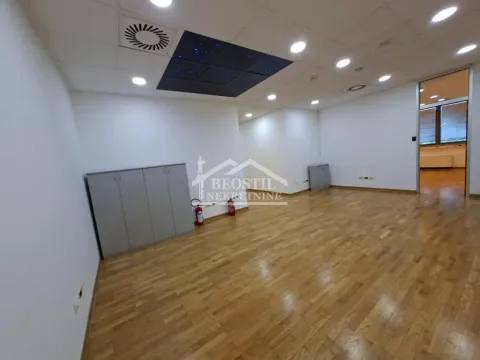 Rent, office space, 330m², Bezanijska Kosa 1, Bežanijska Kosa Sve Podlokacije - image 7