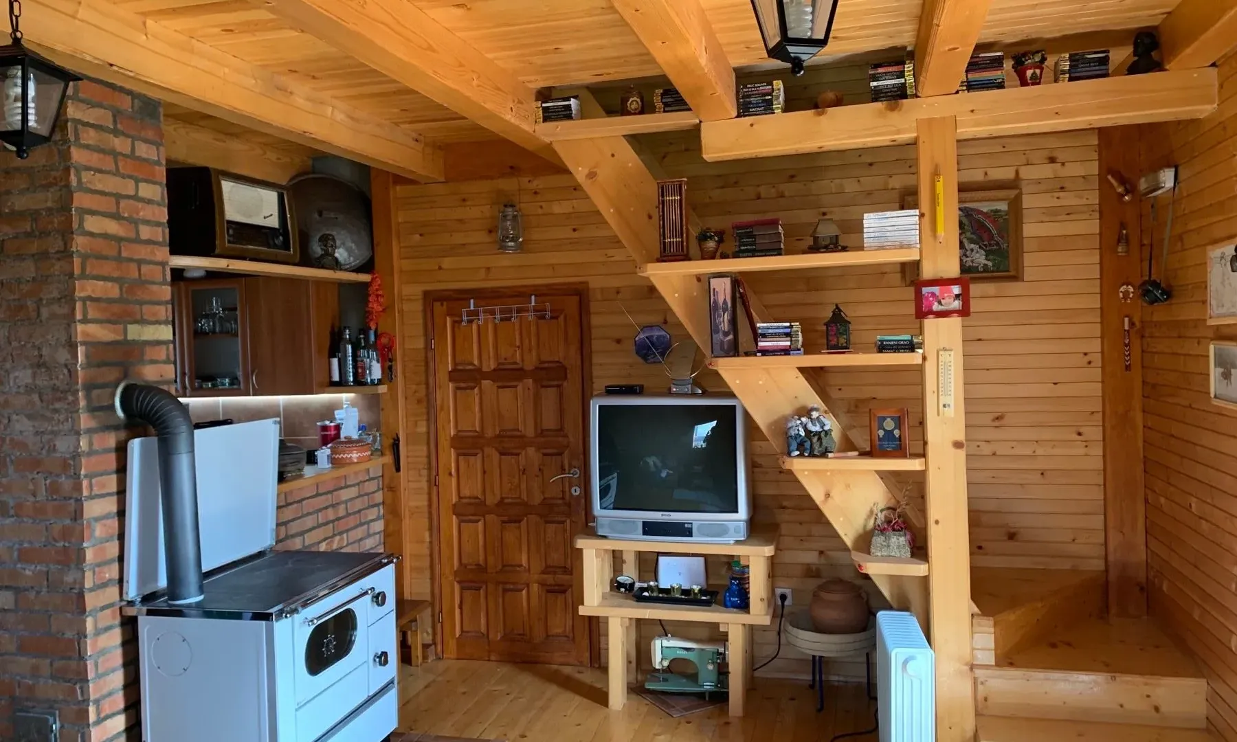 Rent, house, 75m², Centar, Žabljak