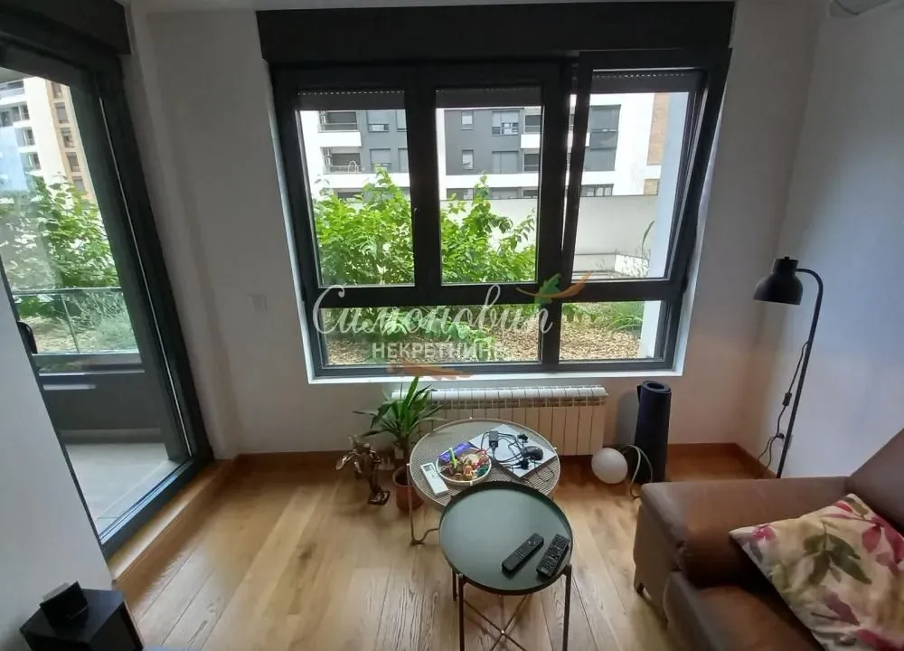 Prodaja, dvosoban stan, 45m², Voždovac Sve Podlokacije, Beograd