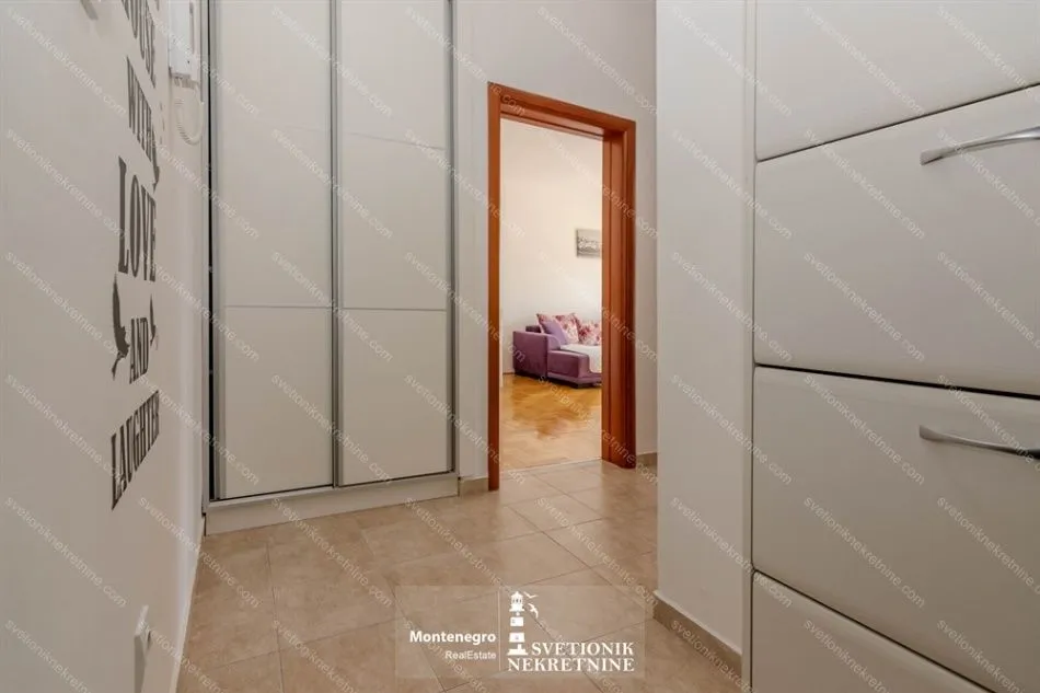 Prodaja, jednosoban stan, 58m², Topla, Herceg Novi